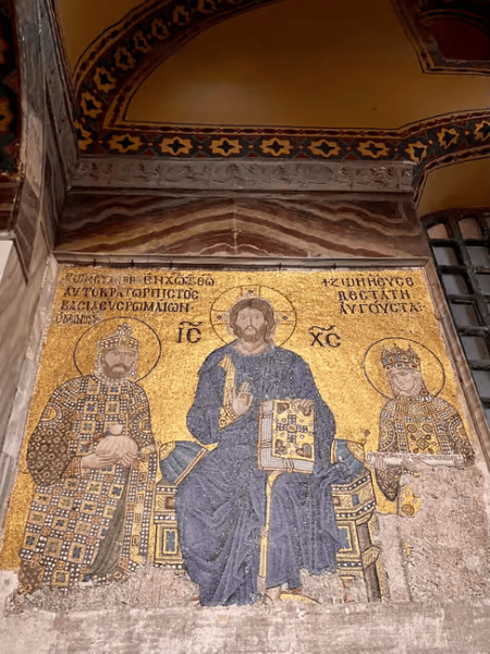 Istanbul: Hagia Sophia Blue Mosque and Grand Bazaar Tour | ®ExcursionMania