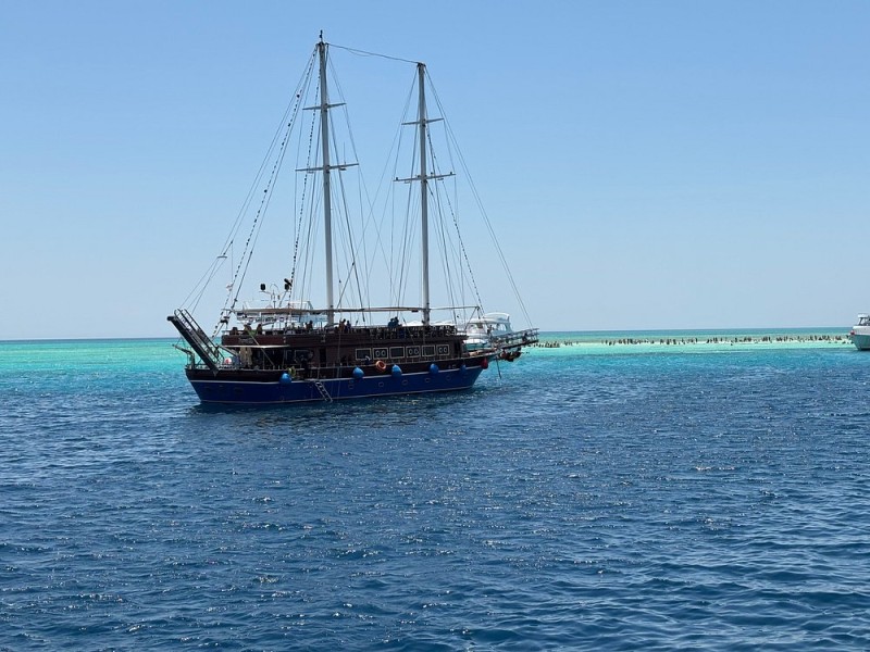 Ras Mohamed & White Island Luxury Yacht Trip Sharm el Sheikh | ®ExcursionMania