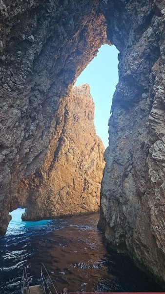 Suluada Tour from Antalya: Swimming and Lunch Included | ®ExcursionMania