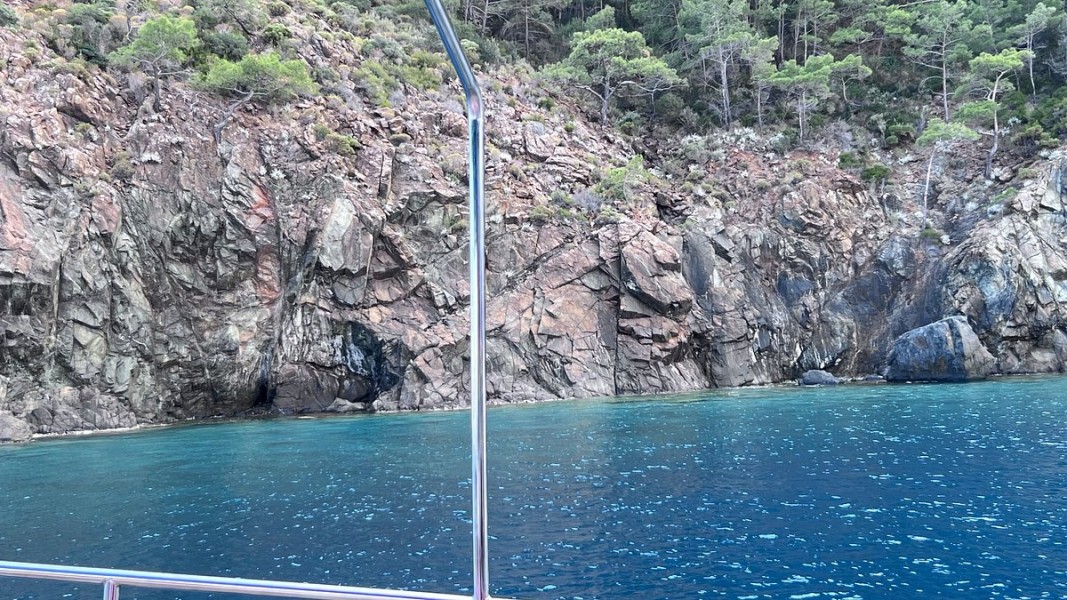 Suluada Tour from Antalya: Swimming and Lunch Included | ®ExcursionMania