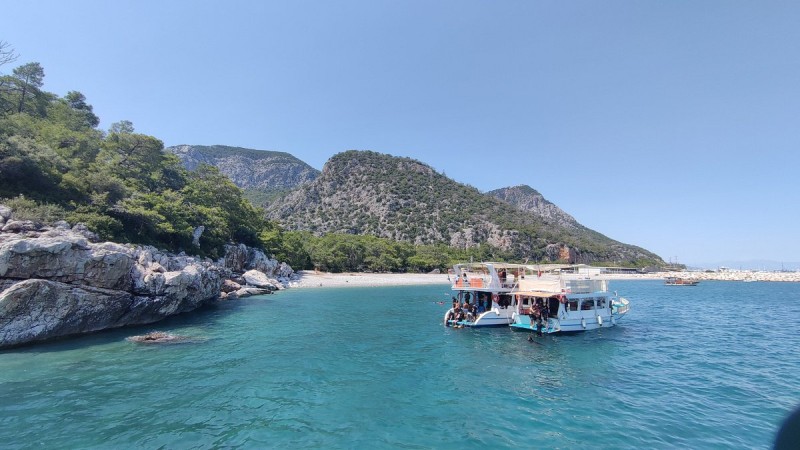 Antalya Scuba Diving Experience Lunch, 2 Dives & Pickup | ®ExcursionMania