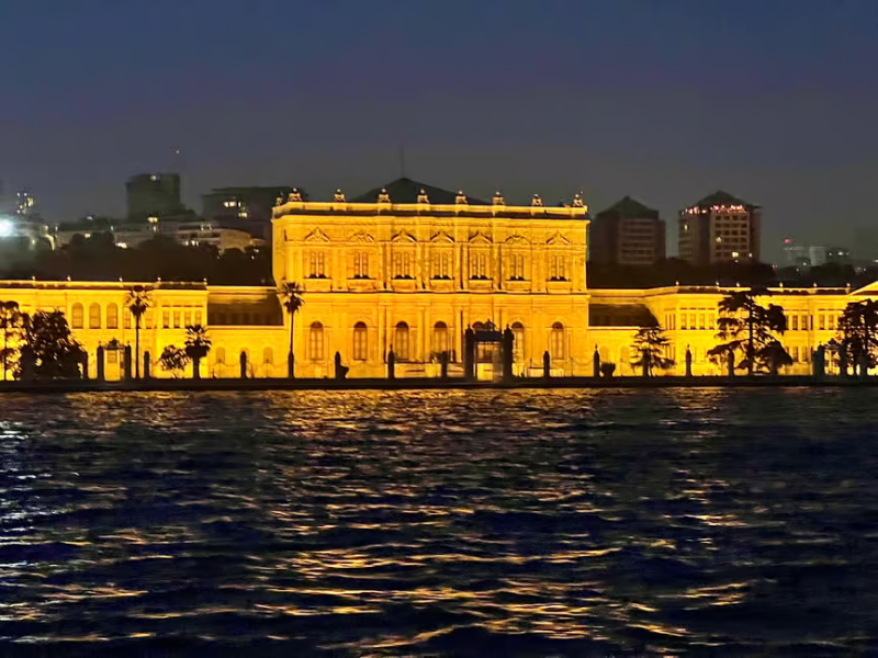 Istanbul: Scenic Bosphorus and Golden Horn Cruise  Day or Sunset | ®ExcursionMania