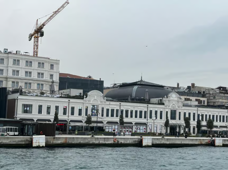 Discover Istanbul: Bosphorus Cruise with Daytime or Sunset Options | ®ExcursionMania