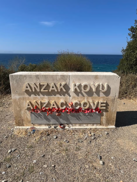 Istanbul to Gallipoli Tour with Lunch: Journey Through Time | ®ExcursionMania