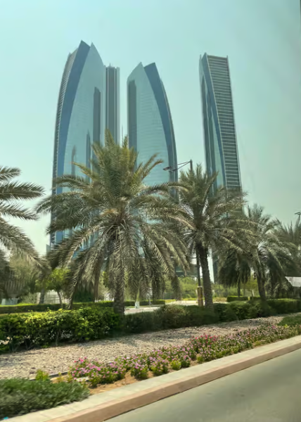 From Dubai: Abu Dhabi Premium Full-Day Sightseeing Tour | ®ExcursionMania