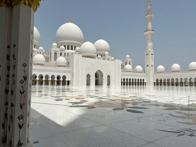 From Dubai: Abu Dhabi Premium Full-Day Sightseeing Tour | ®ExcursionMania