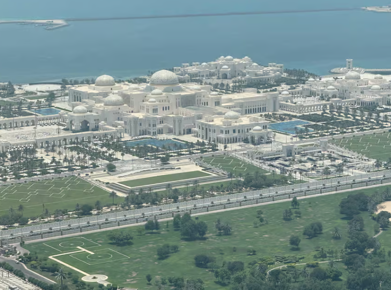 From Dubai: Abu Dhabi Premium Full-Day Sightseeing Tour | ®ExcursionMania