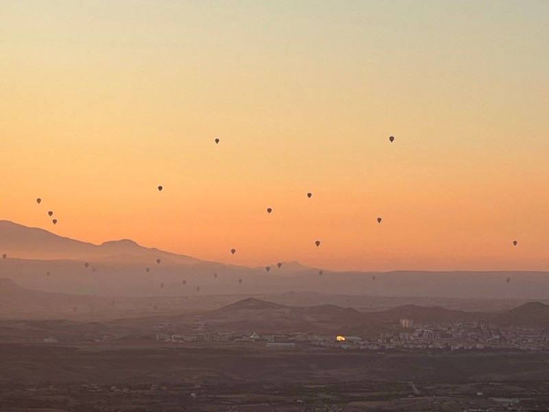 Cappadocia: Cappadocia Sunrise: Hot Air Balloon Adventure over Cat Valley | ®ExcursionMania