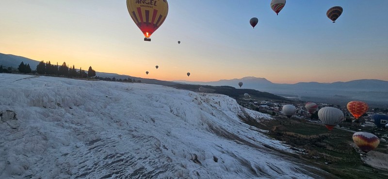 Pamukkale: Hot Air Balloon Tours With Hotel Transfer | ®ExcursionMania