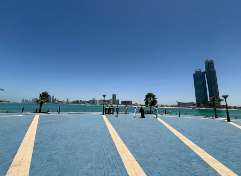 From Dubai: Abu Dhabi Grand Mosque & Louvre Museum Full-Day | ®ExcursionMania