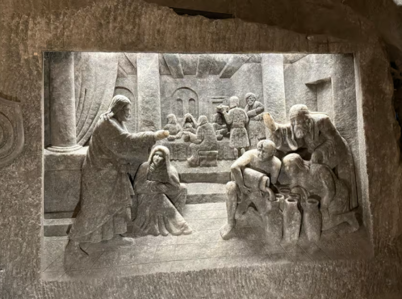 Auschwitz & Wieliczka Salt Mine: A Full Day of History and Reflection | ®ExcursionMania