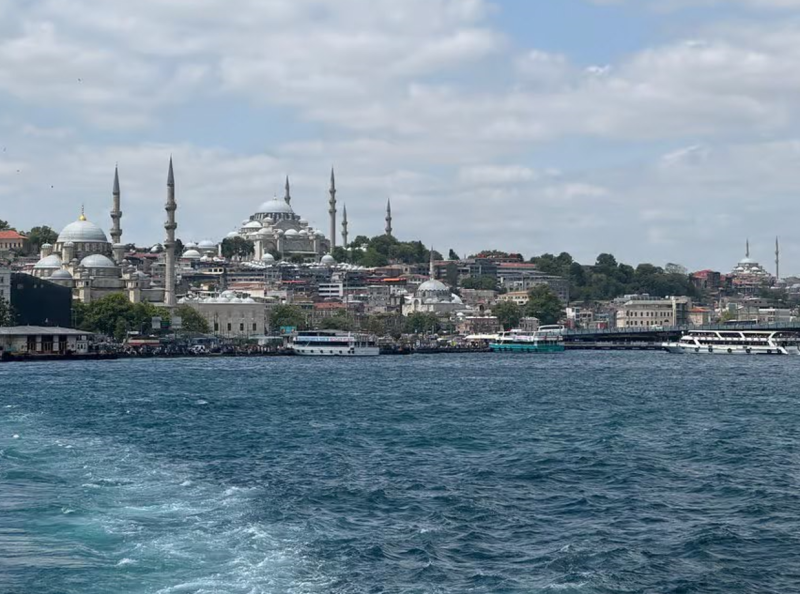 Istanbul: Guided Food Tour of Street Food and Markets | ®ExcursionMania