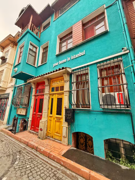 Istanbul: Fener Balat Half-day Guided Walking Tour | ®ExcursionMania