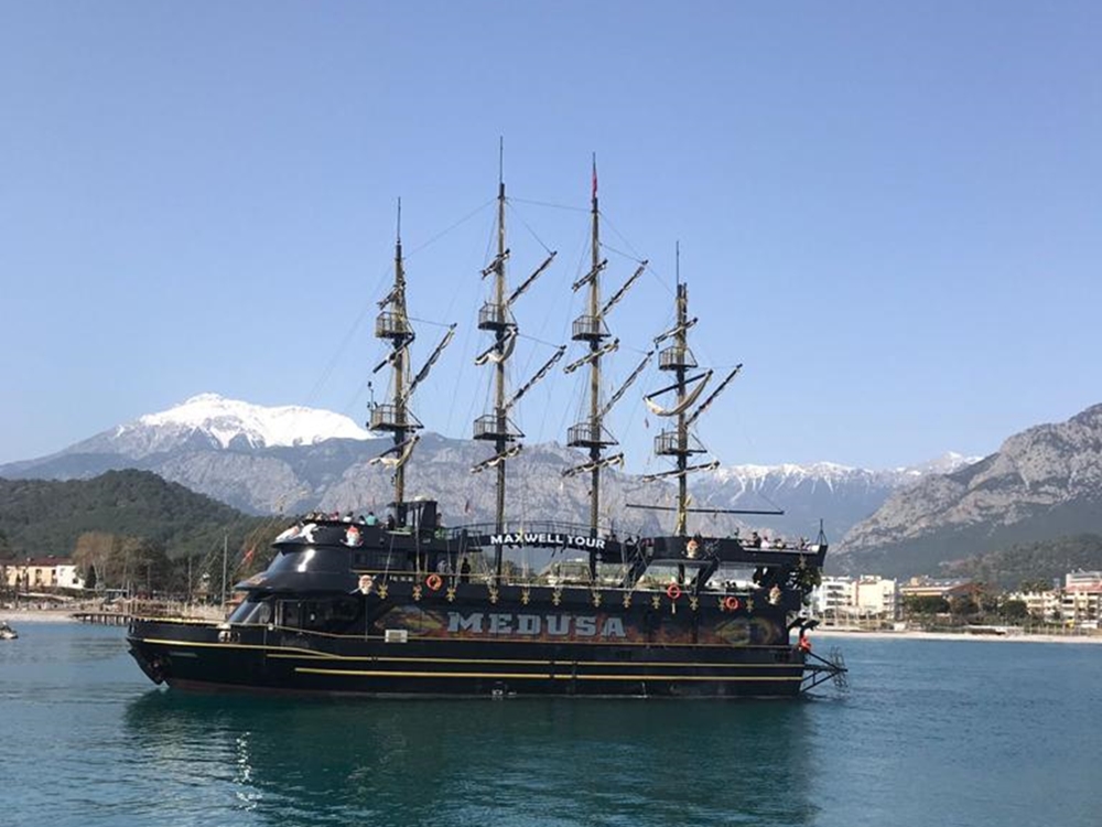 Kemer Pirate Boat Tour