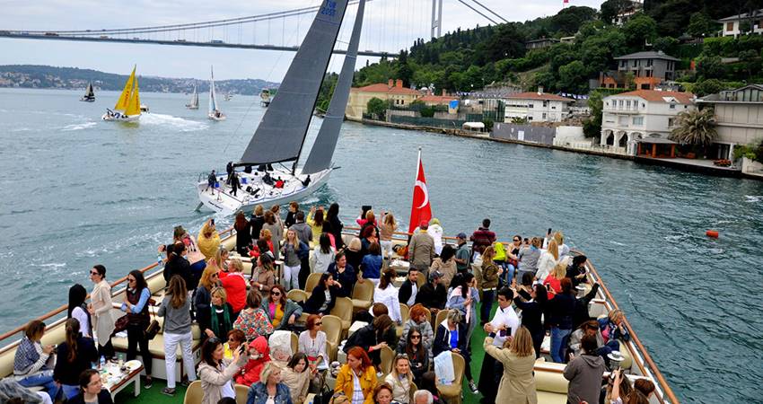 Bosporus Half Day Cruise Tour