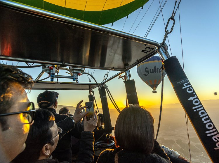 Akyaka Pamukkale Tour With Hot Air Balloon Flight