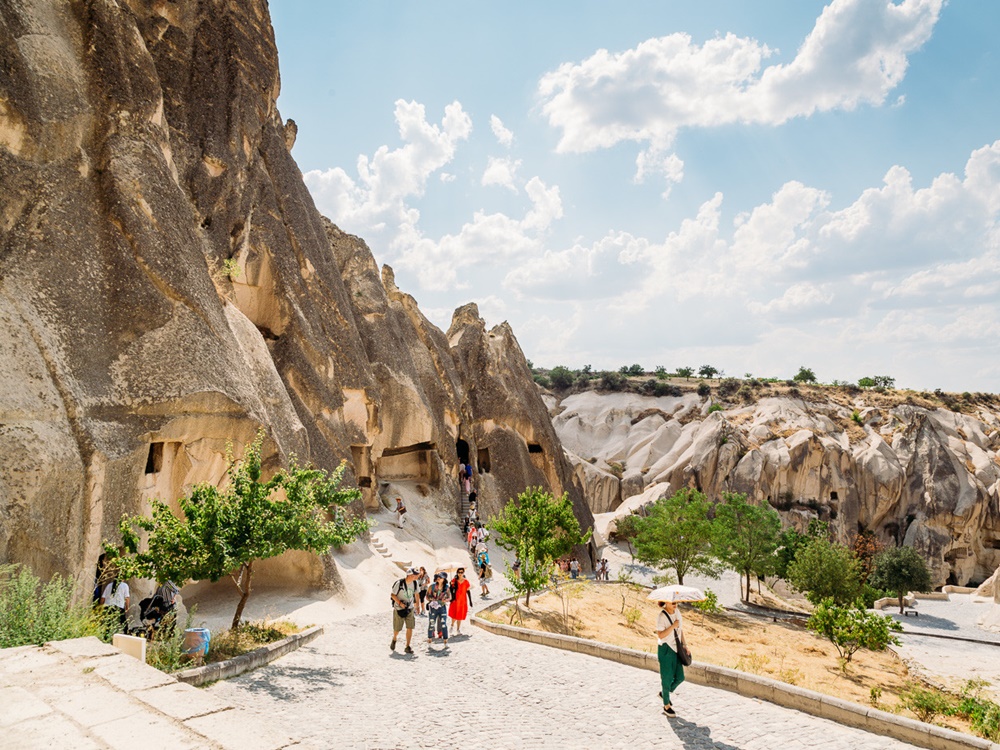 Private Van + Guide Service in Cappadocia